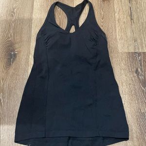 Lululemon circuit tank top black size 6 built in bra shelf racerback